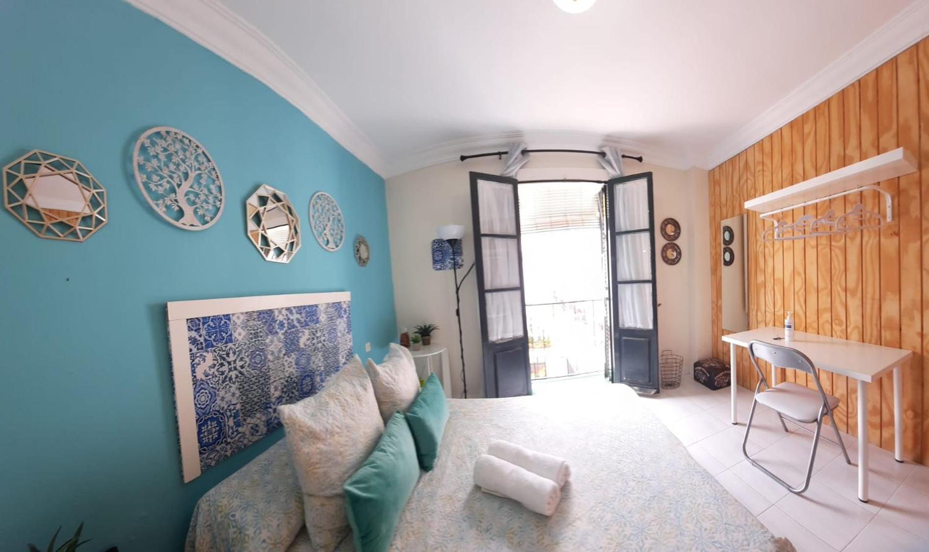 Budget And Cute Rooms With Balcony Sevilla Center Ngoại thất bức ảnh