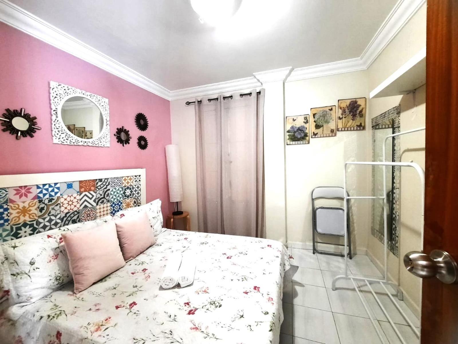 Budget And Cute Rooms With Balcony Sevilla Center Ngoại thất bức ảnh