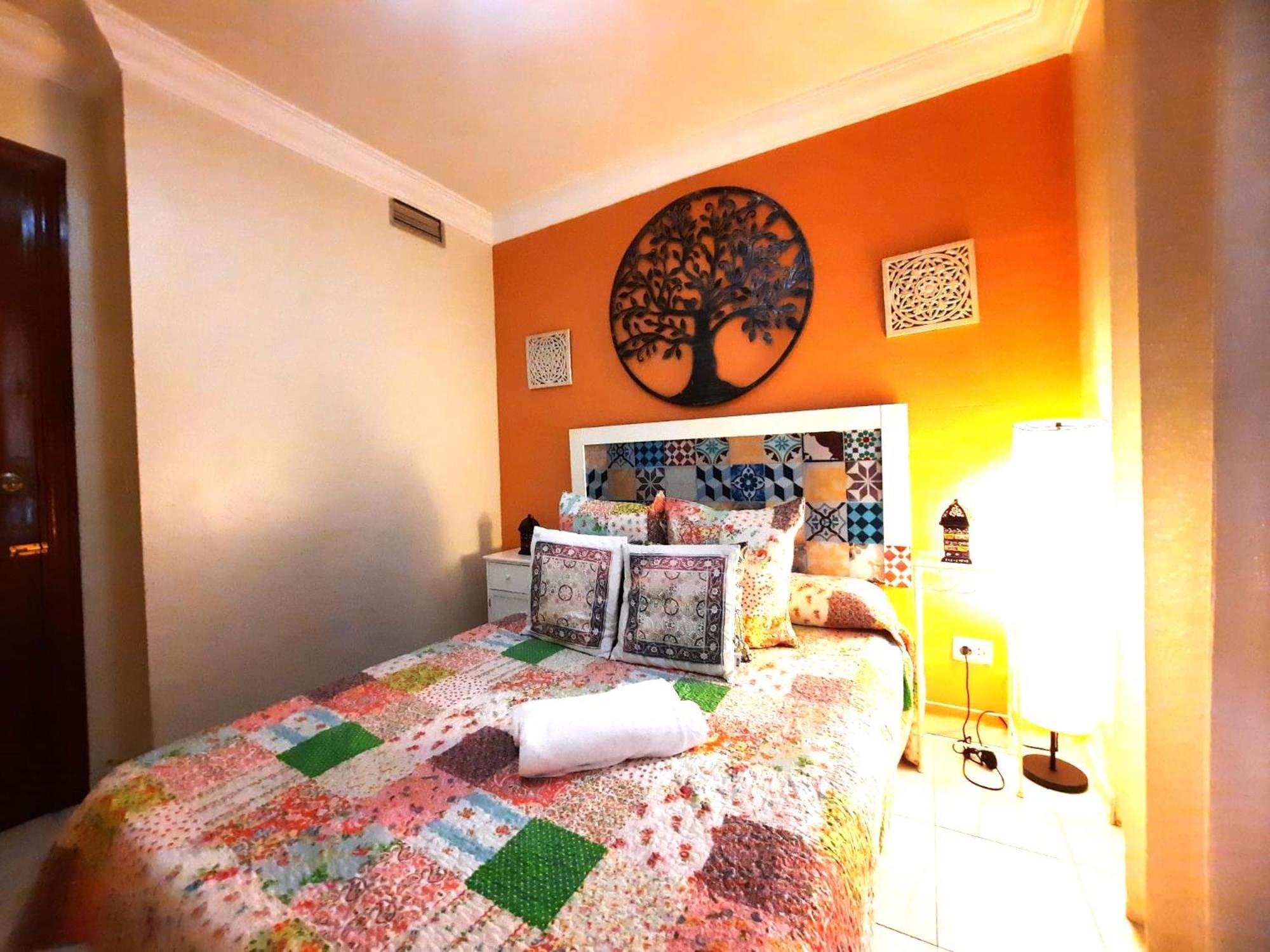 Budget And Cute Rooms With Balcony Sevilla Center Ngoại thất bức ảnh