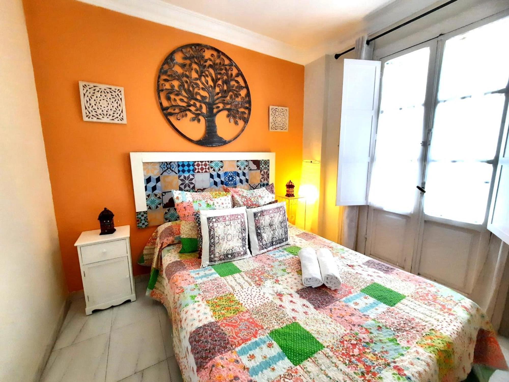 Budget And Cute Rooms With Balcony Sevilla Center Ngoại thất bức ảnh