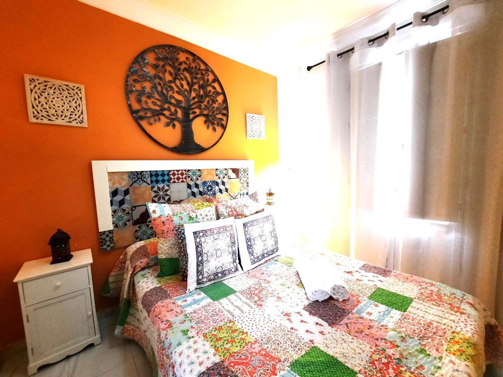 Budget And Cute Rooms With Balcony Sevilla Center Ngoại thất bức ảnh